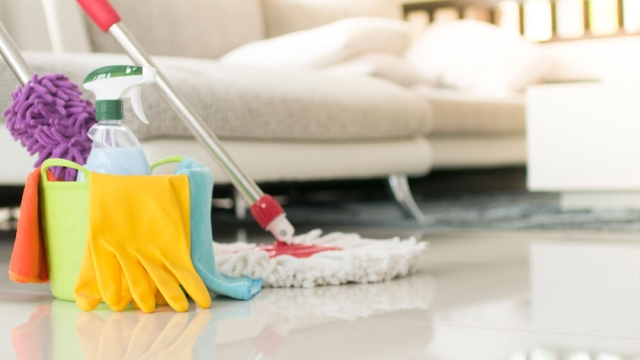 7 Expert Tips for Sparkling Clean Homes: Master the Art of Domestic Cleaning