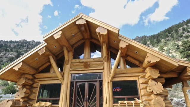 The Art of Crafting Serene Log Homes: A Glimpse into Log Cabin Construction