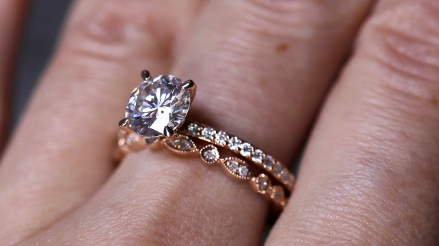 Gleaming Beauty: The Allure of Moissanite Engagement Rings